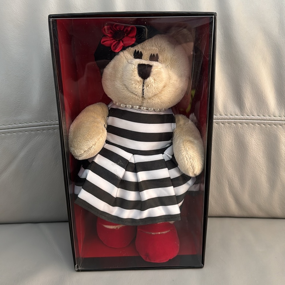Starbucks Holiday Bear Alice and Olivia Bearista